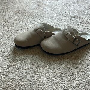 White Mountain Tan Clogs Comfortable Slip-On Design